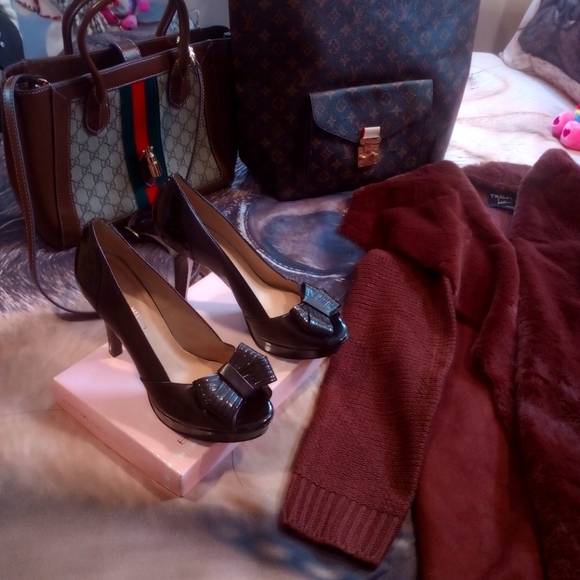 NWOT Chocolate brown shoes - Picture 10 of 10